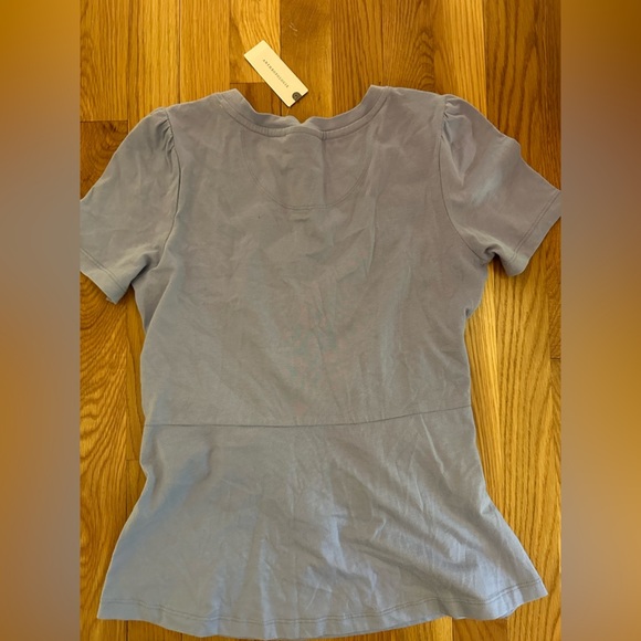 Anthropologie fashion tee with adjusted waits grey size XS - Picture 2 of 5